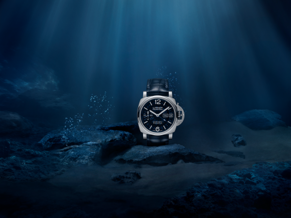 PAM01575 VISUAL ADV B