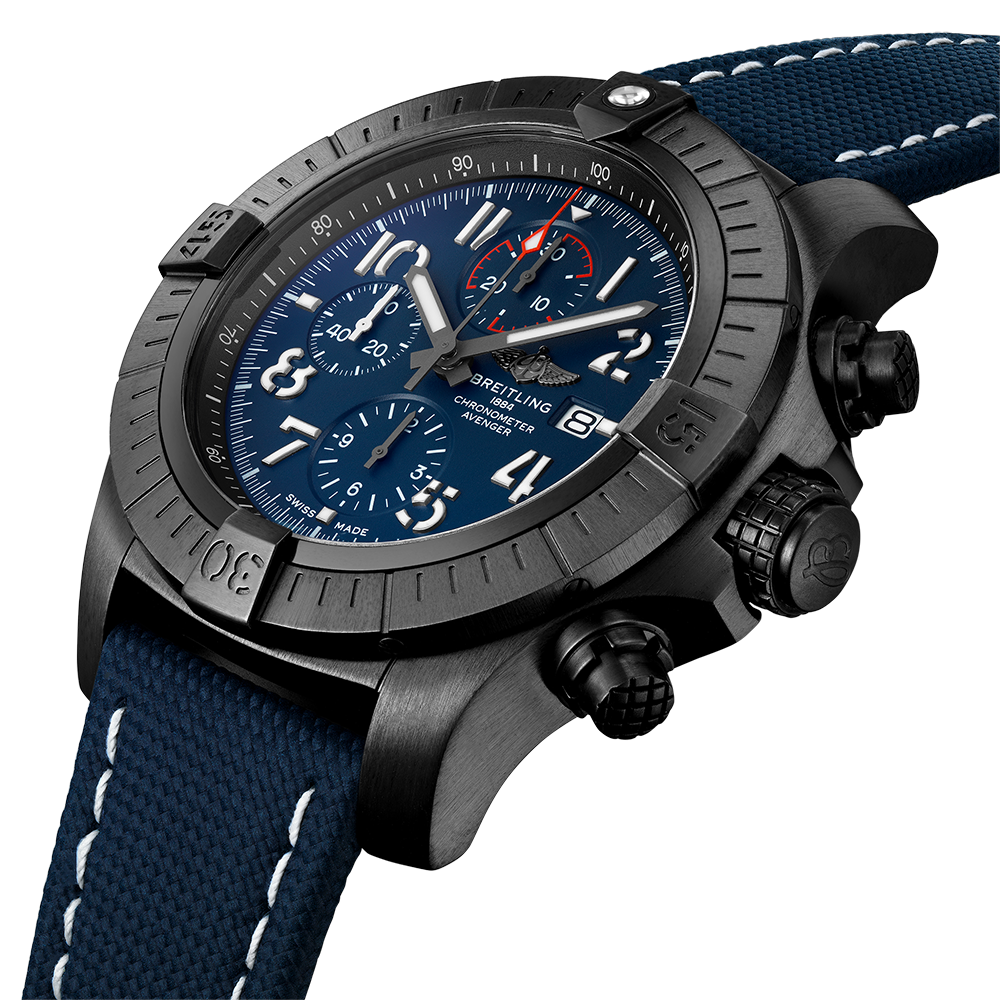 v13375101c1x2 super avenger chronograph 48 night mission three quarter